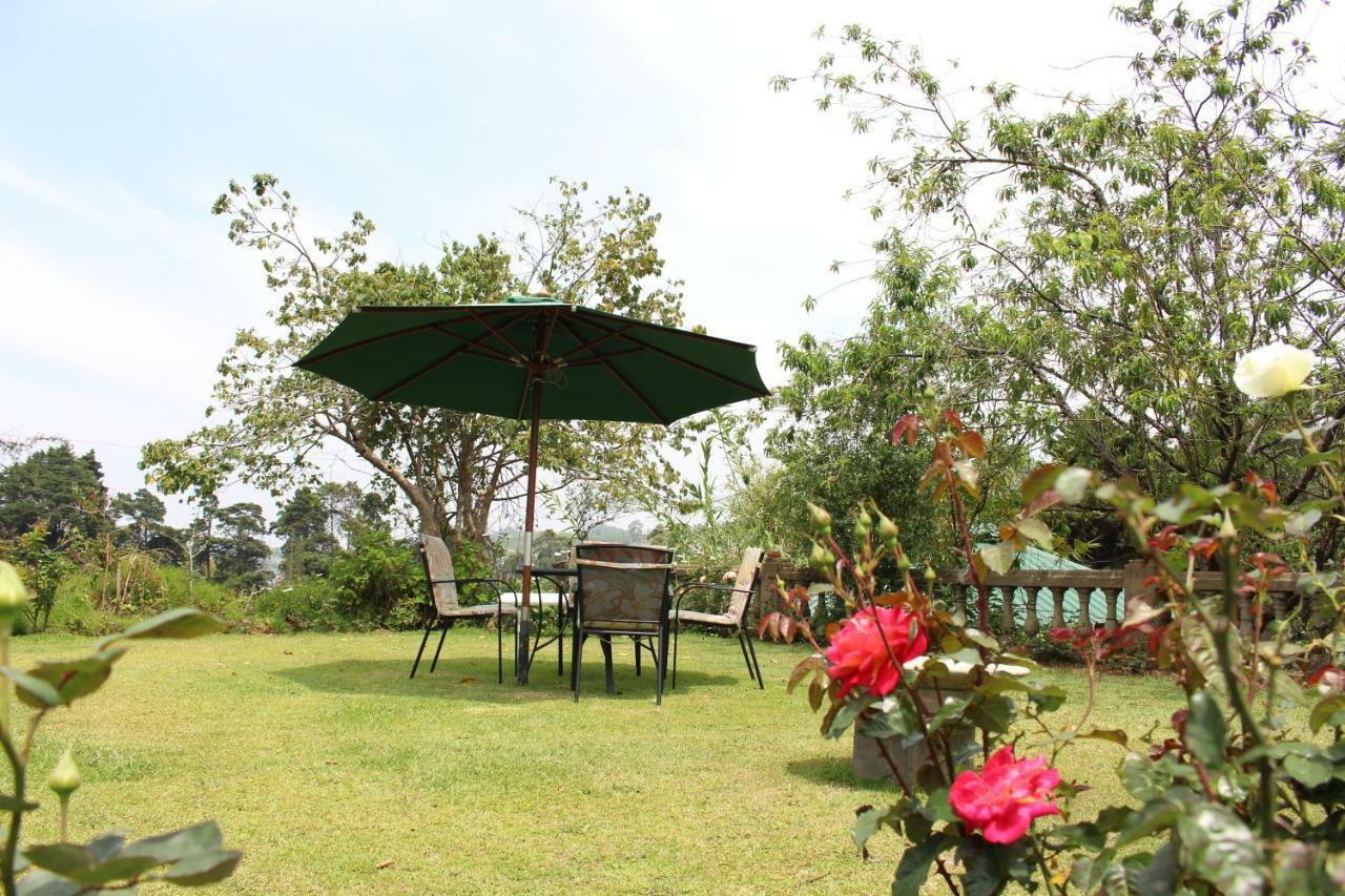 Senani Colonial Holiday Bungalow Нувара Елия Екстериор снимка
